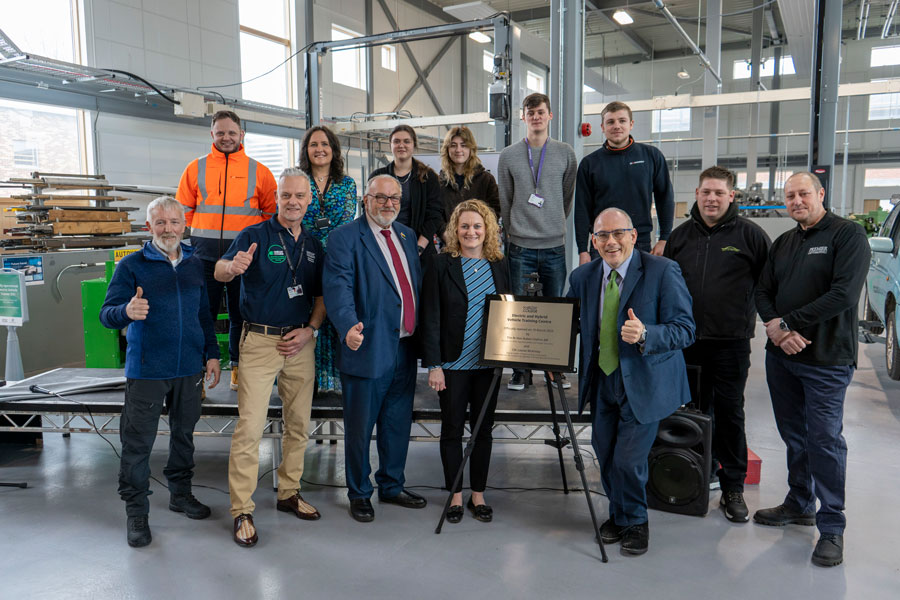 £100k Essex County Council investment in new electric vehicle repair and maintenance courses at Harlow College